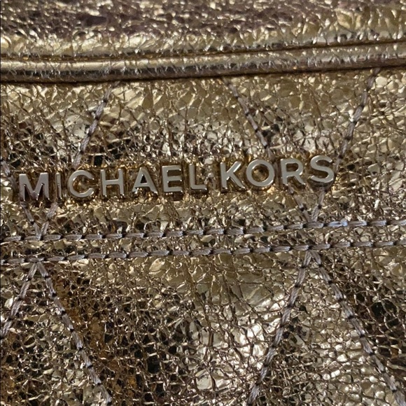 Gold crossbody purse. Worn once like new! - Picture 3 of 3